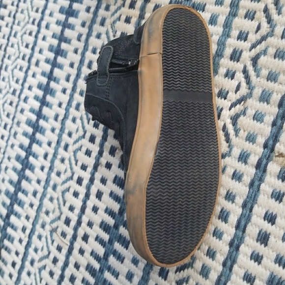 Next Direct Hightops - Picture 4 of 4